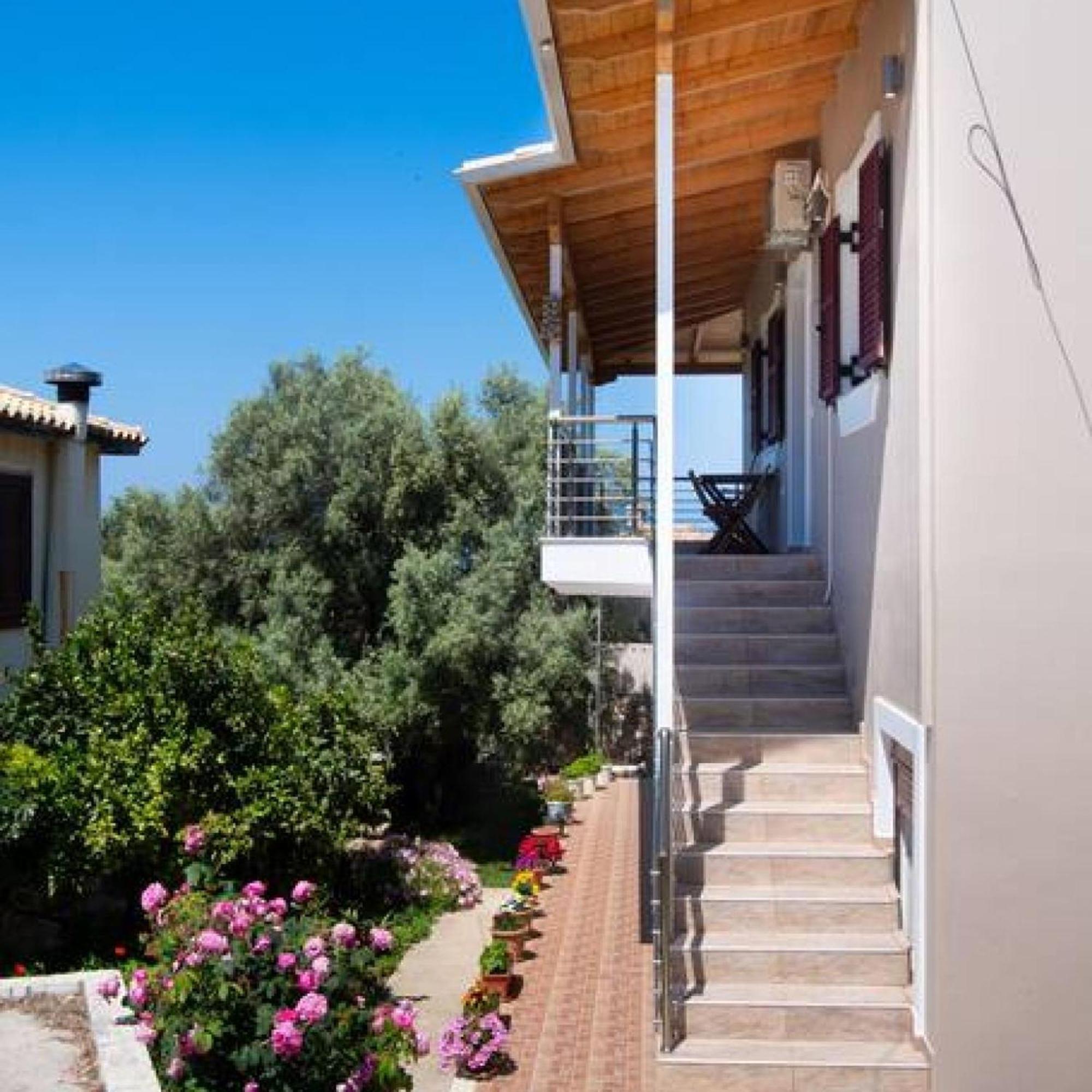 Kristo House - Tsoukalades Lefkada - Lefkada Bnb Buitenkant foto